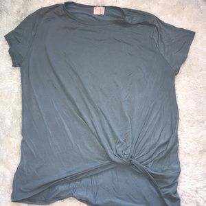 Madeline tie knot t-shirt